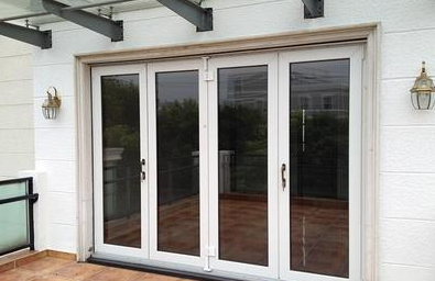 家里裝修塑鋼門(mén)窗到底換不換，給你一個(gè)滿(mǎn)意的答案